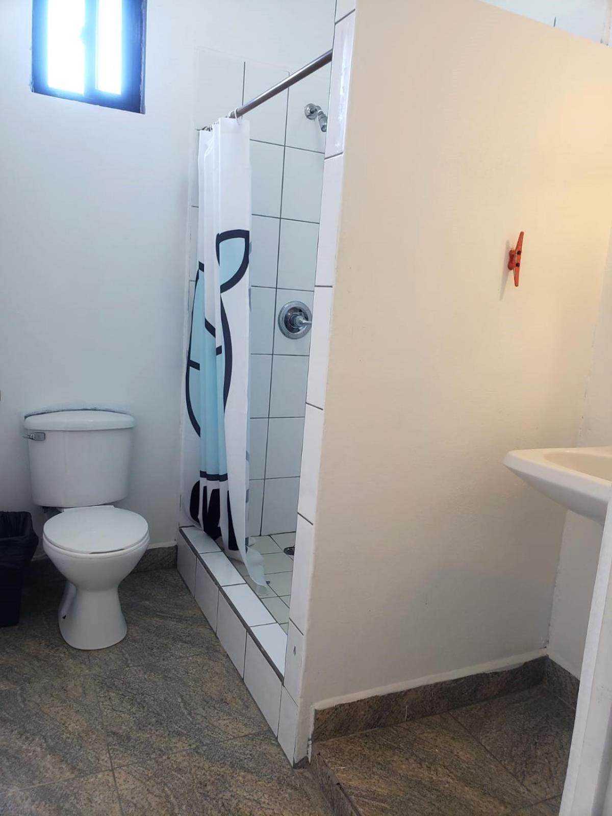 Beach Club Budget Rooms At Popeyes Cayo Caulker Exterior foto